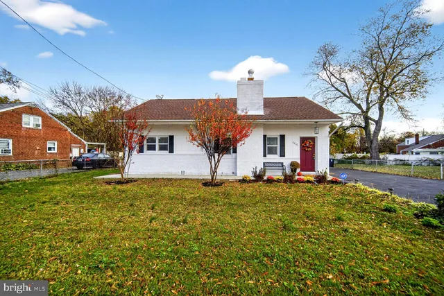 $408,900 | 5918 Robin Lane, Suitland, MD 20746