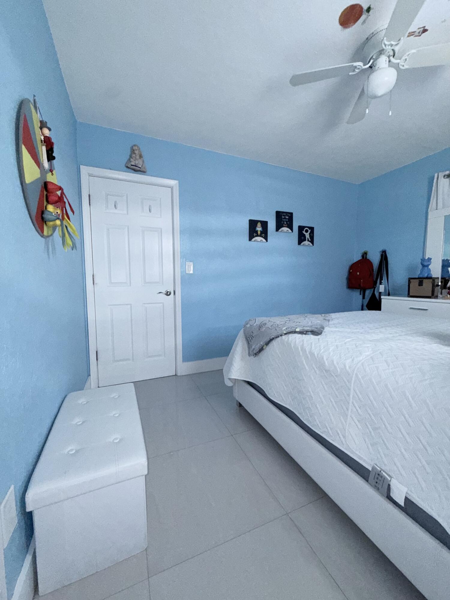 9235 Southwest 41st Street Miami, FL 33165 - Photo 28 of 63 IMG_7944