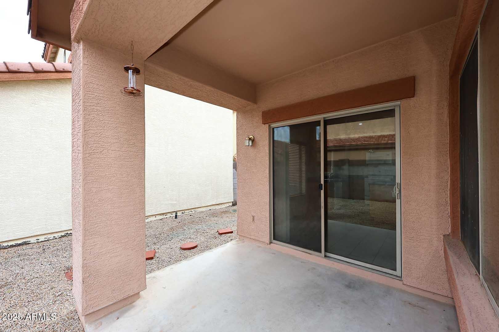 2710 East Chester Drive Chandler, AZ 85286 - Photo 25 of 28 a bathroom with a tub and shower
