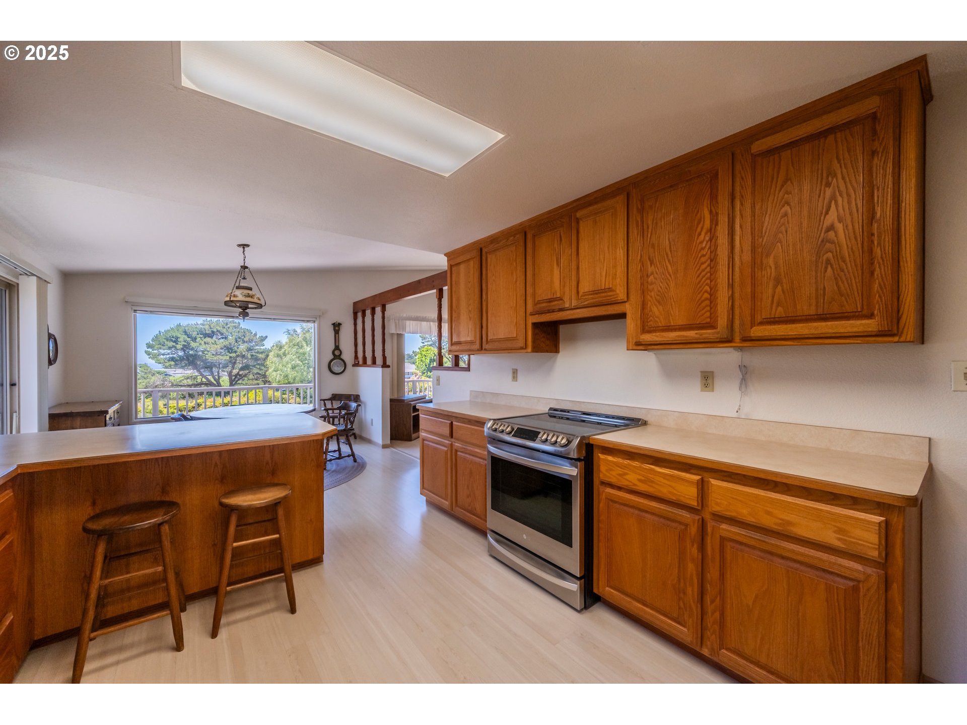 3230 Golf Links Road Bandon, OR 97411 - Photo 13 of 48 Gallery Image 13