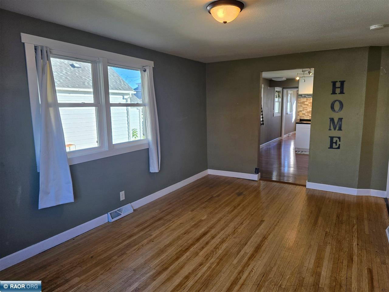 225 1st Street Southwest Chisholm, MN 55719 - Photo 11 of 31