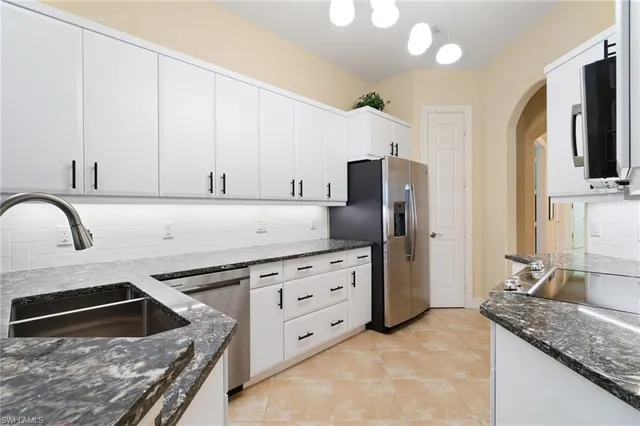 $579,900 | 6130 Montelena Circle, Unit 1202, Naples, FL 34119