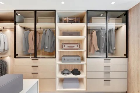 $8,999,950 | 2130 South Miami Avenue, Miami, FL 33129