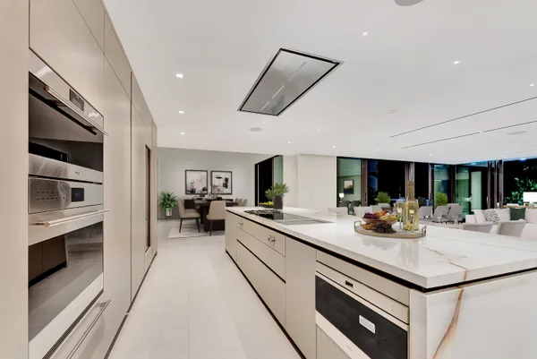$8,999,950 | 2130 South Miami Avenue, Miami, FL 33129