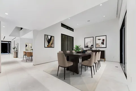 $8,999,950 | 2130 South Miami Avenue, Miami, FL 33129