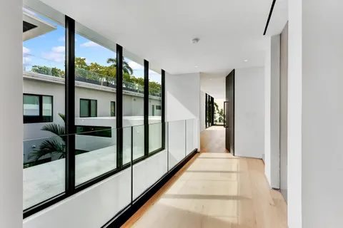 $8,999,950 | 2130 South Miami Avenue, Miami, FL 33129