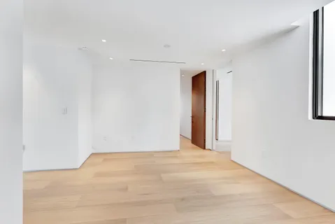 $8,999,950 | 2130 South Miami Avenue, Miami, FL 33129