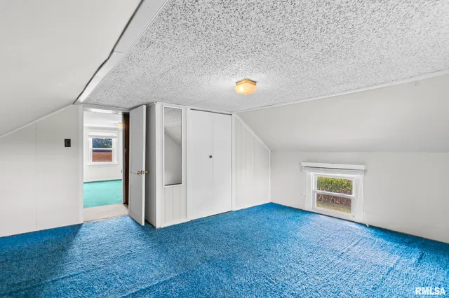 $165,000 | 9990 Bell Fountain Road, Dawson, IL 62520