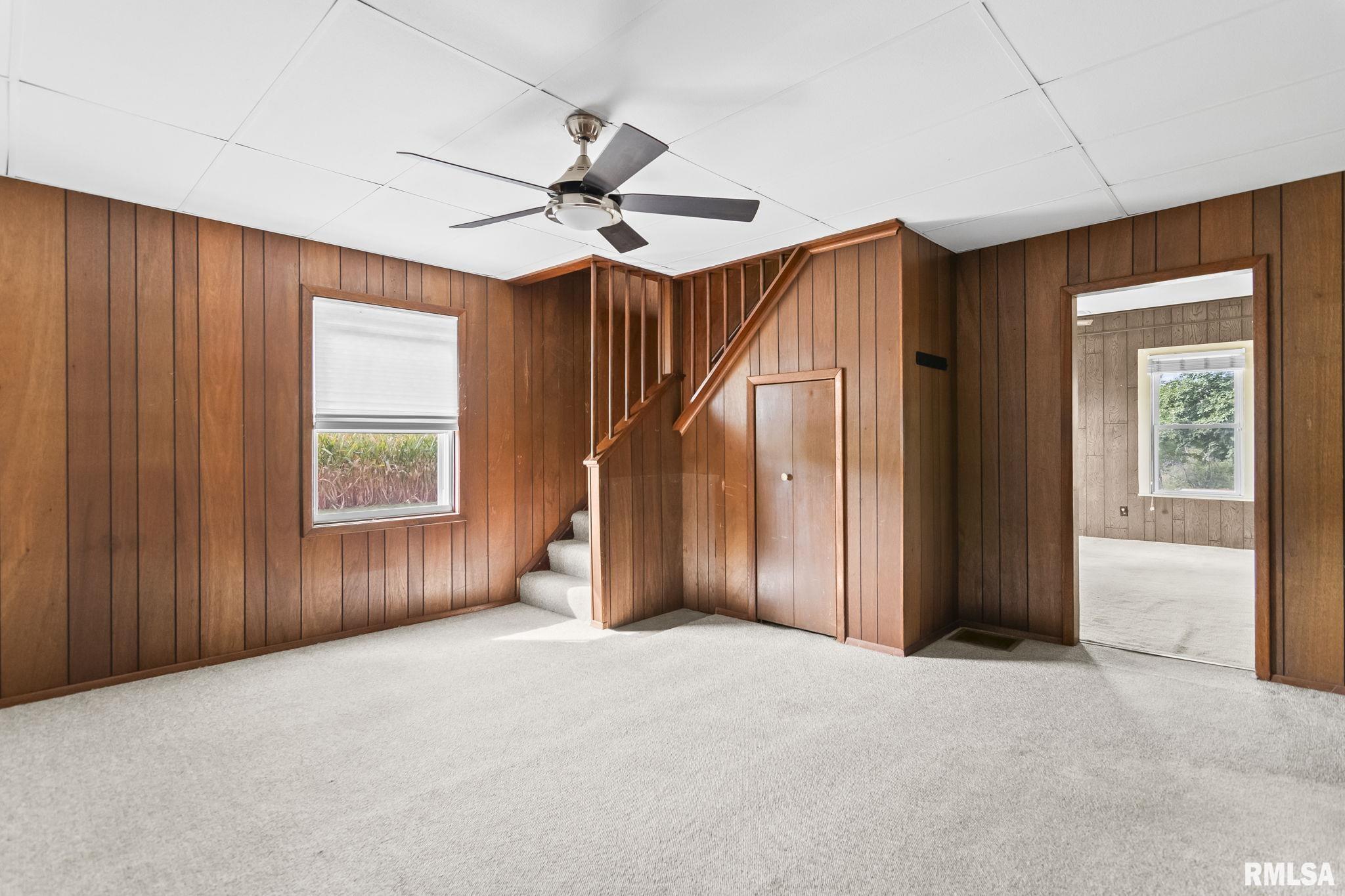 9990 Bell Fountain Road Dawson, IL 62520 - Photo 9 of 35