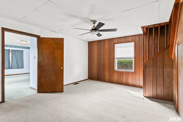 $165,000 | 9990 Bell Fountain Road, Dawson, IL 62520