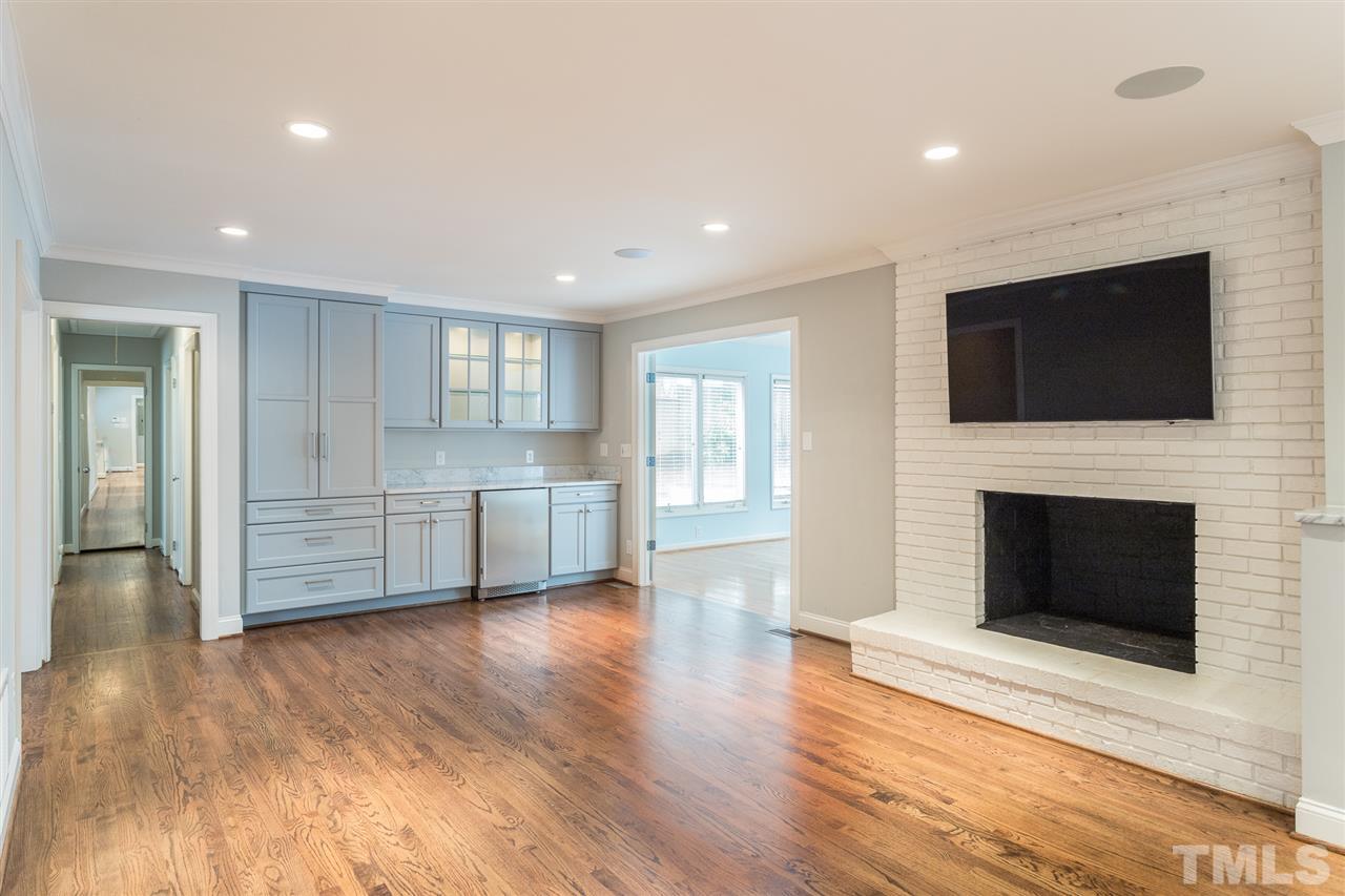 723 Davidson Street Raleigh, NC 27609 - Photo 8 of 21