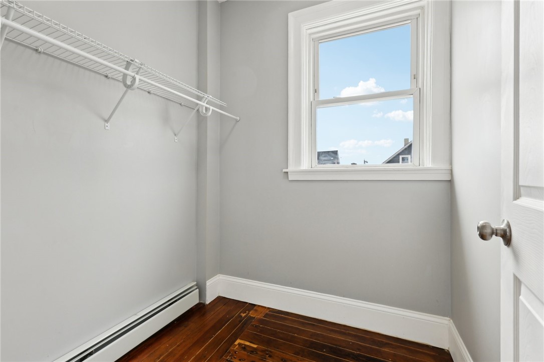 396 Orms Street Providence, RI 02908 - Photo 12 of 48