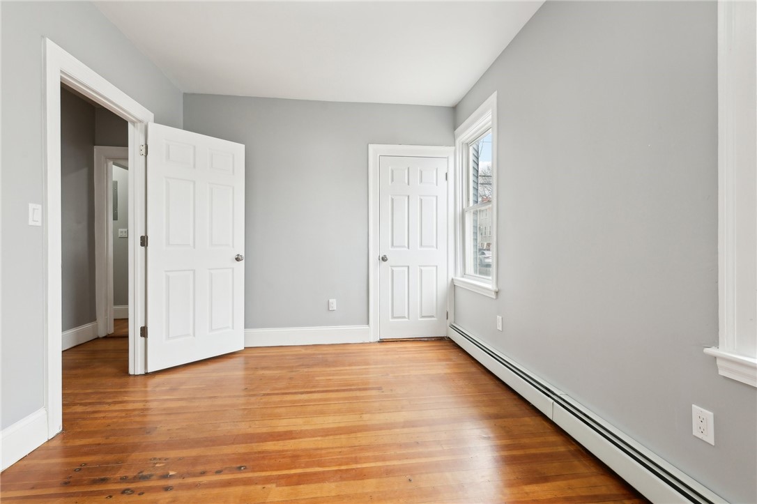 396 Orms Street Providence, RI 02908 - Photo 13 of 48