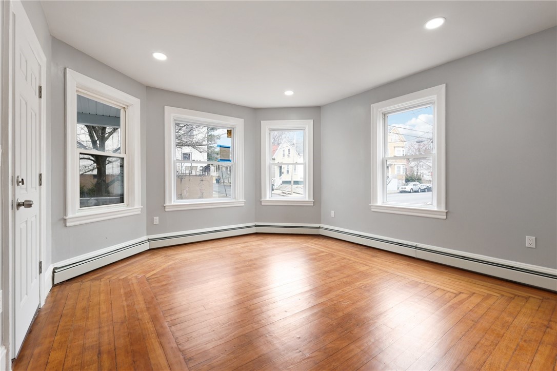 396 Orms Street Providence, RI 02908 - Photo 21 of 48