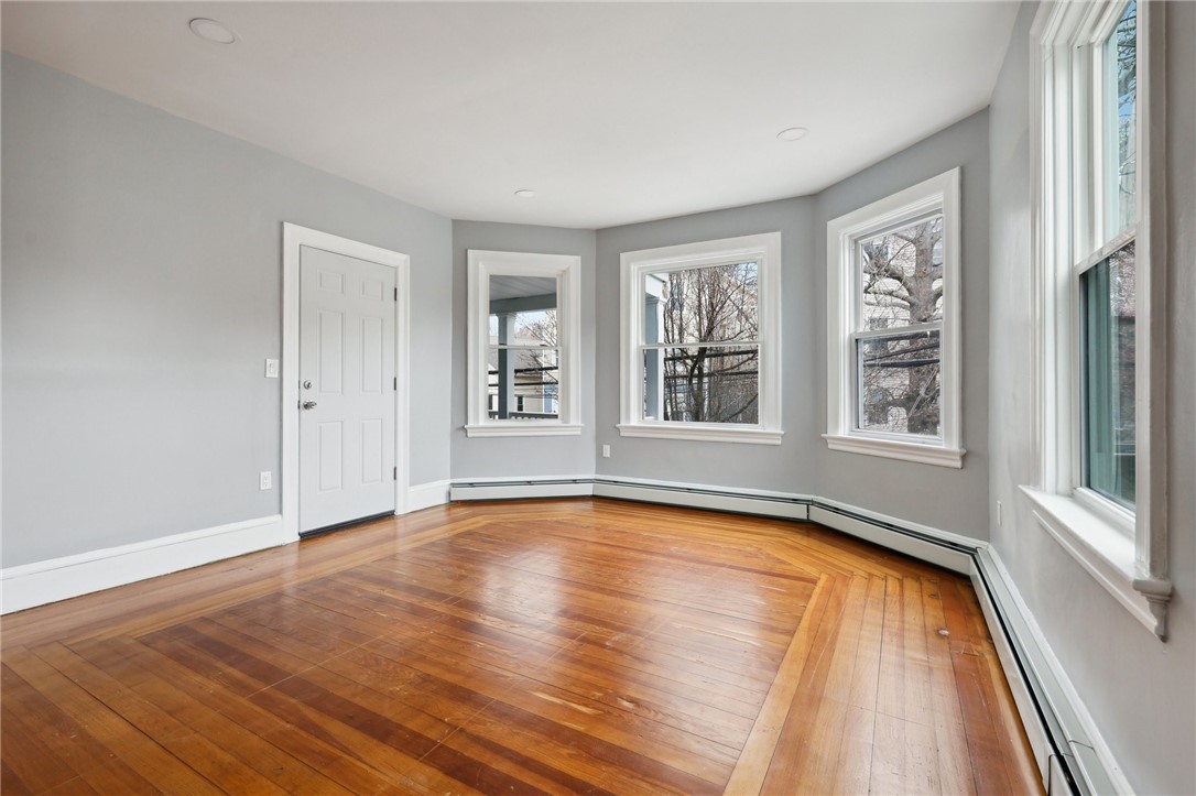 396 Orms Street Providence, RI 02908 - Photo 22 of 48