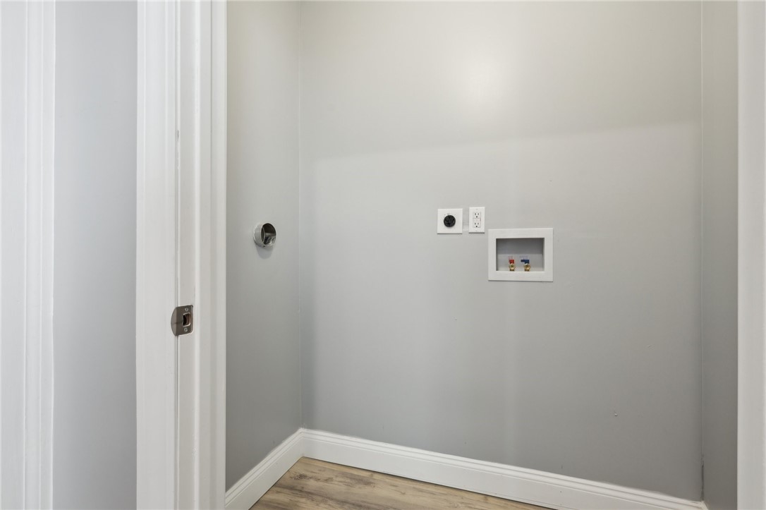 396 Orms Street Providence, RI 02908 - Photo 24 of 48