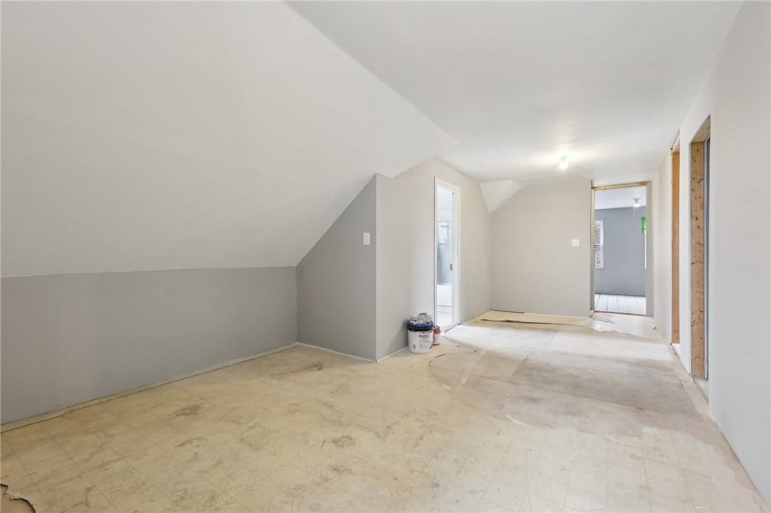 396 Orms Street Providence, RI 02908 - Photo 38 of 48