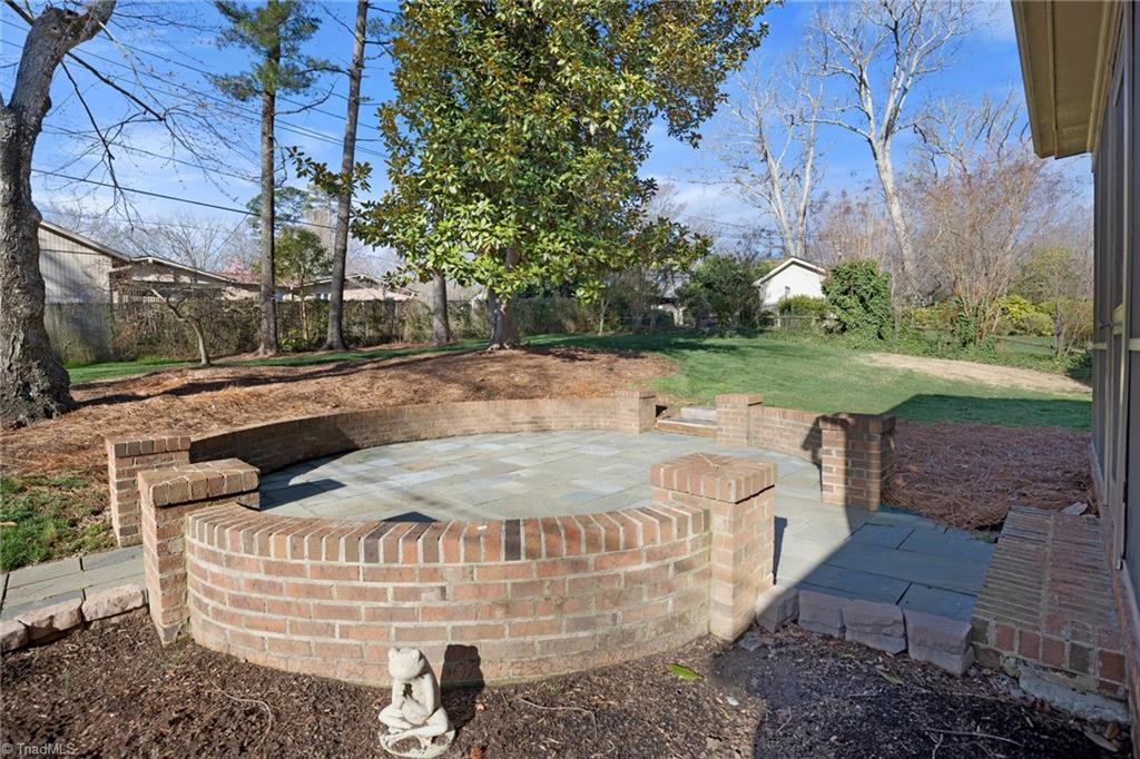 1603 Milan Road Greensboro, NC 27410 - Photo 8 of 41 Gallery Image 8