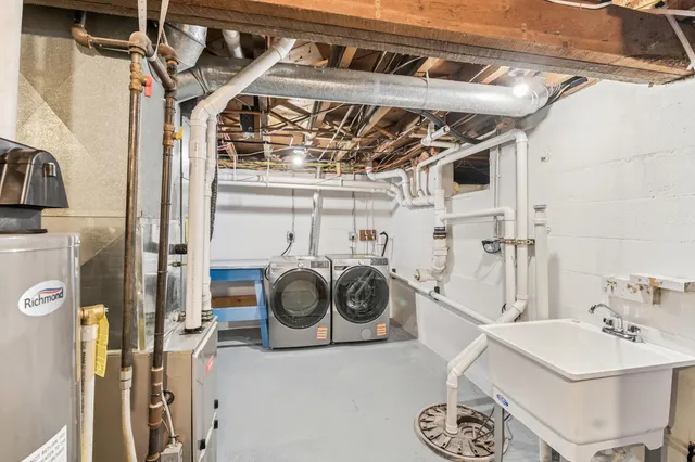 $679,000 | 74520 Lakeshore Drive, Washburn, WI 54891