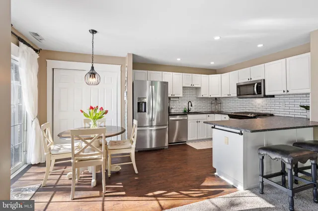 $409,900 | 771 Barton Run Boulevard, Marlton, NJ 08053