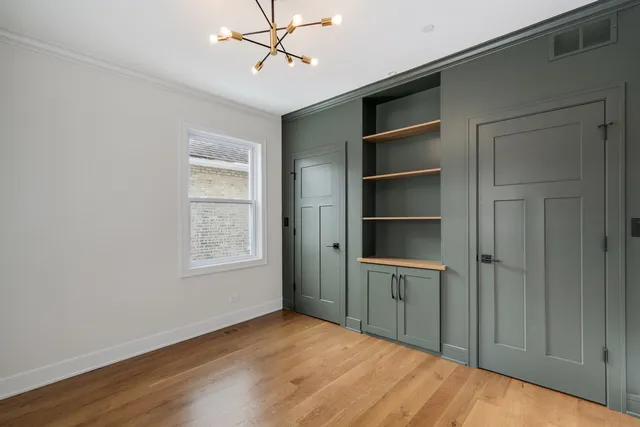 $1,149,000 | 515 Highland Avenue, Oak Park, IL 60304