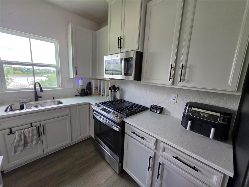 120 Crown Street McKees Rocks, PA 15136 - Photo 16 of 50