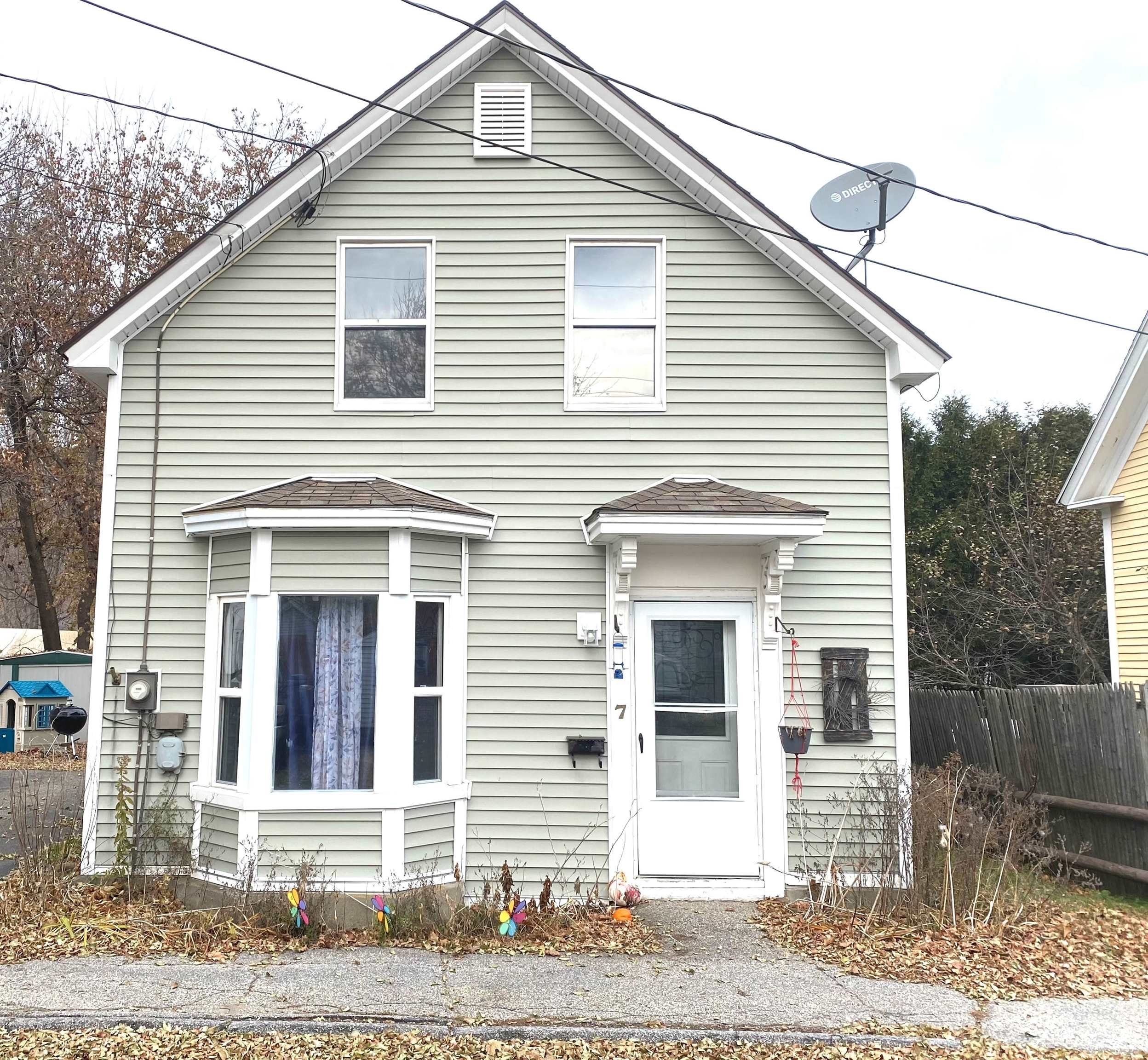 7 Palmer Street Gorham, NH 03581 - Photo 1 of 27