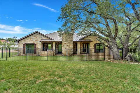 $875,000 | 101 Fox Fur, Horseshoe Bay, TX 78657
