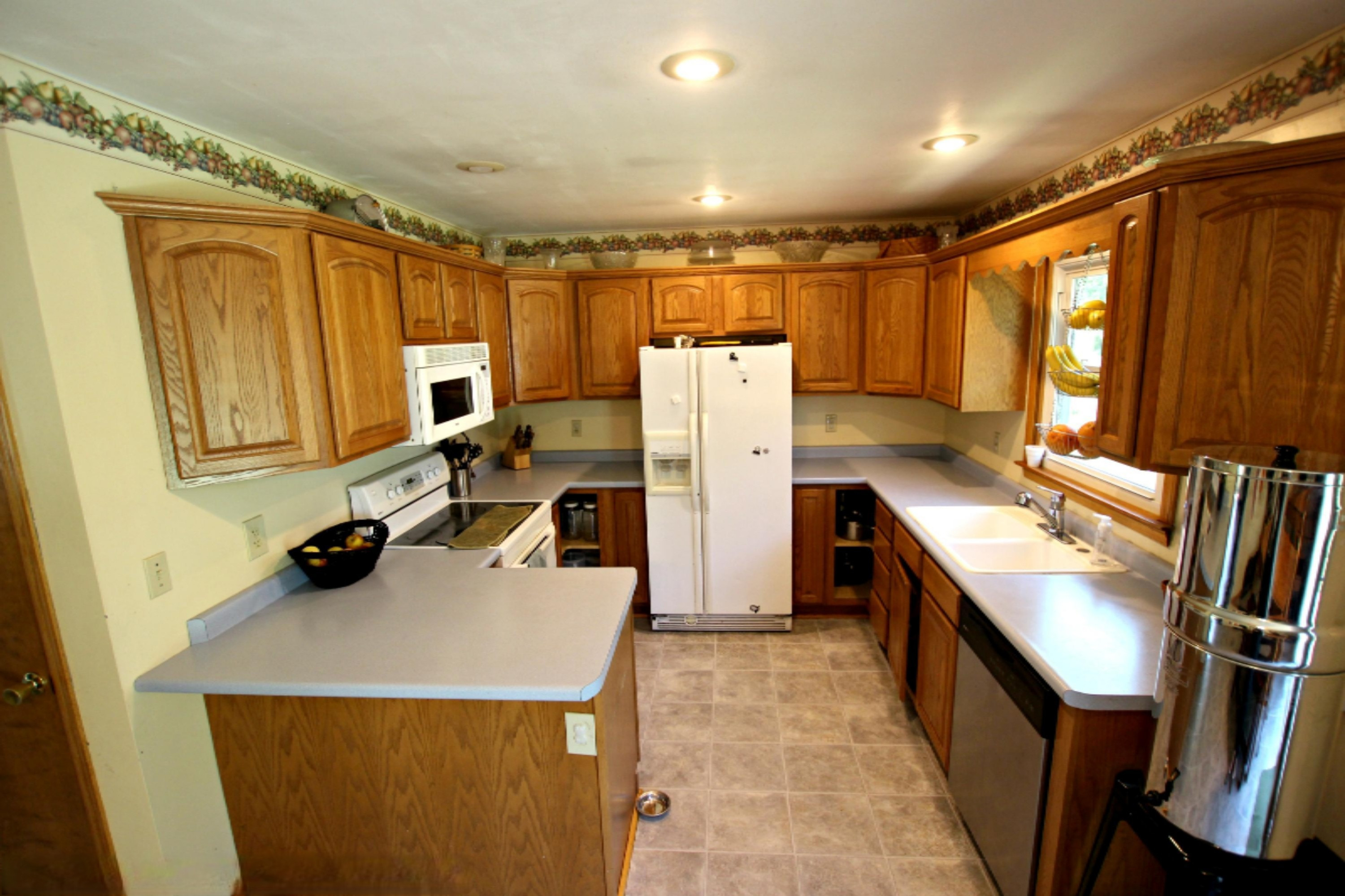 69683 Rose Road Sturgis, MI 49091 - Photo 6 of 35 Kitchen 4