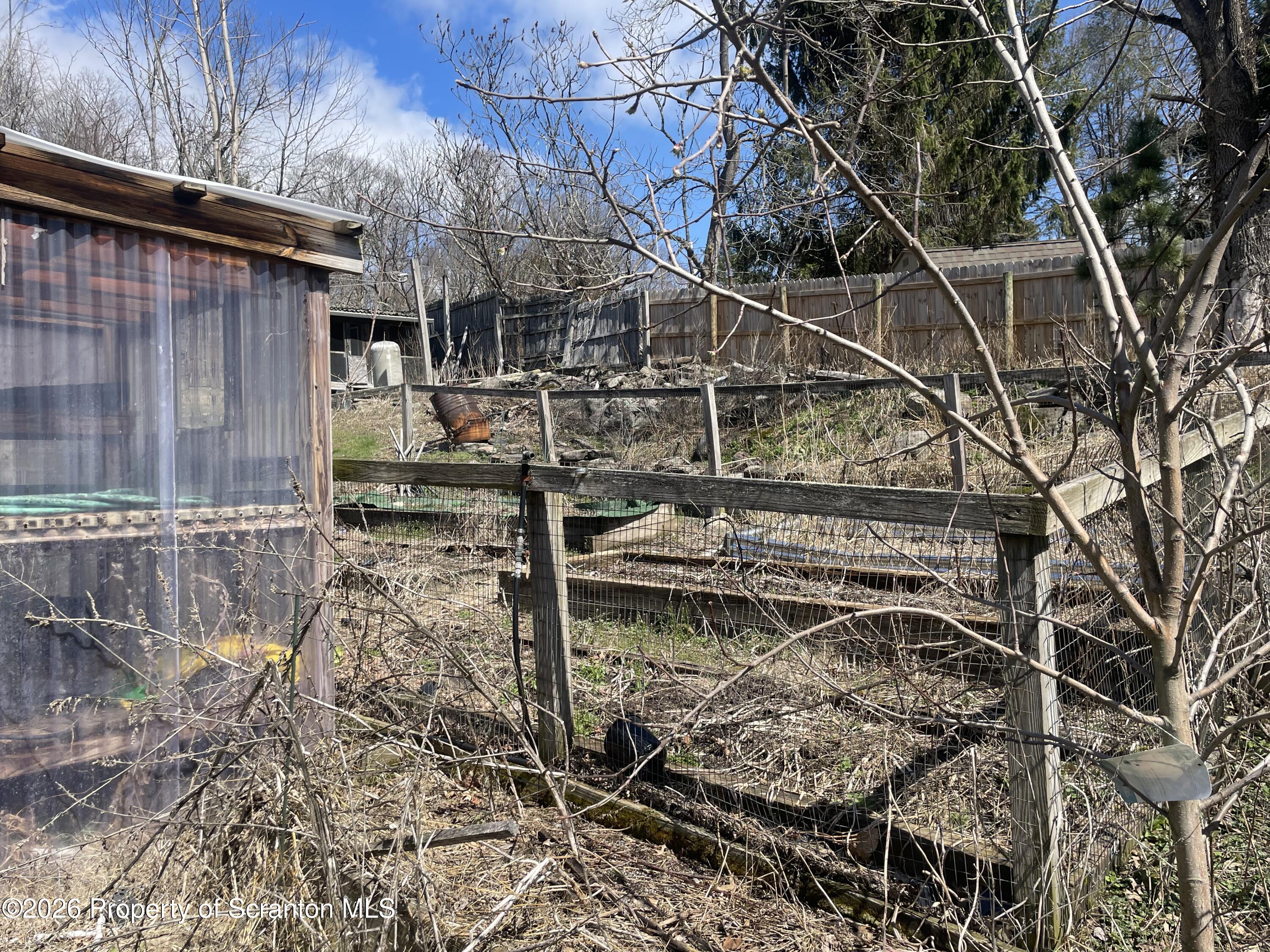 628 Gravity Hill Road Lake Ariel, PA 18436 - Photo 13 of 28 IMG_9859