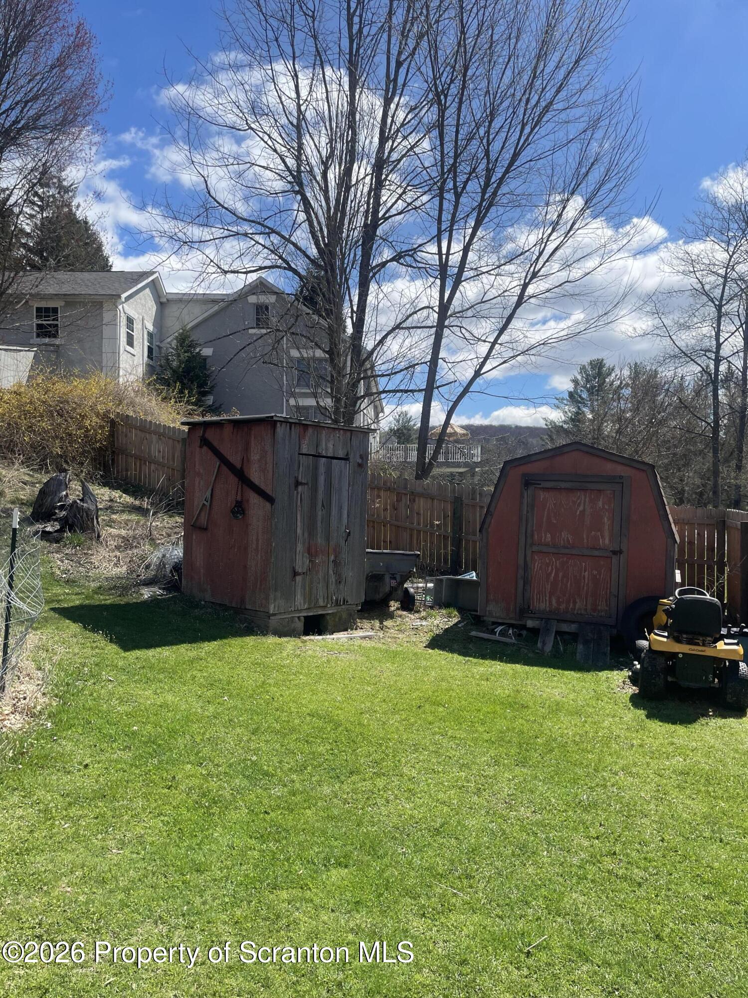 628 Gravity Hill Road Lake Ariel, PA 18436 - Photo 14 of 28 IMG_9858