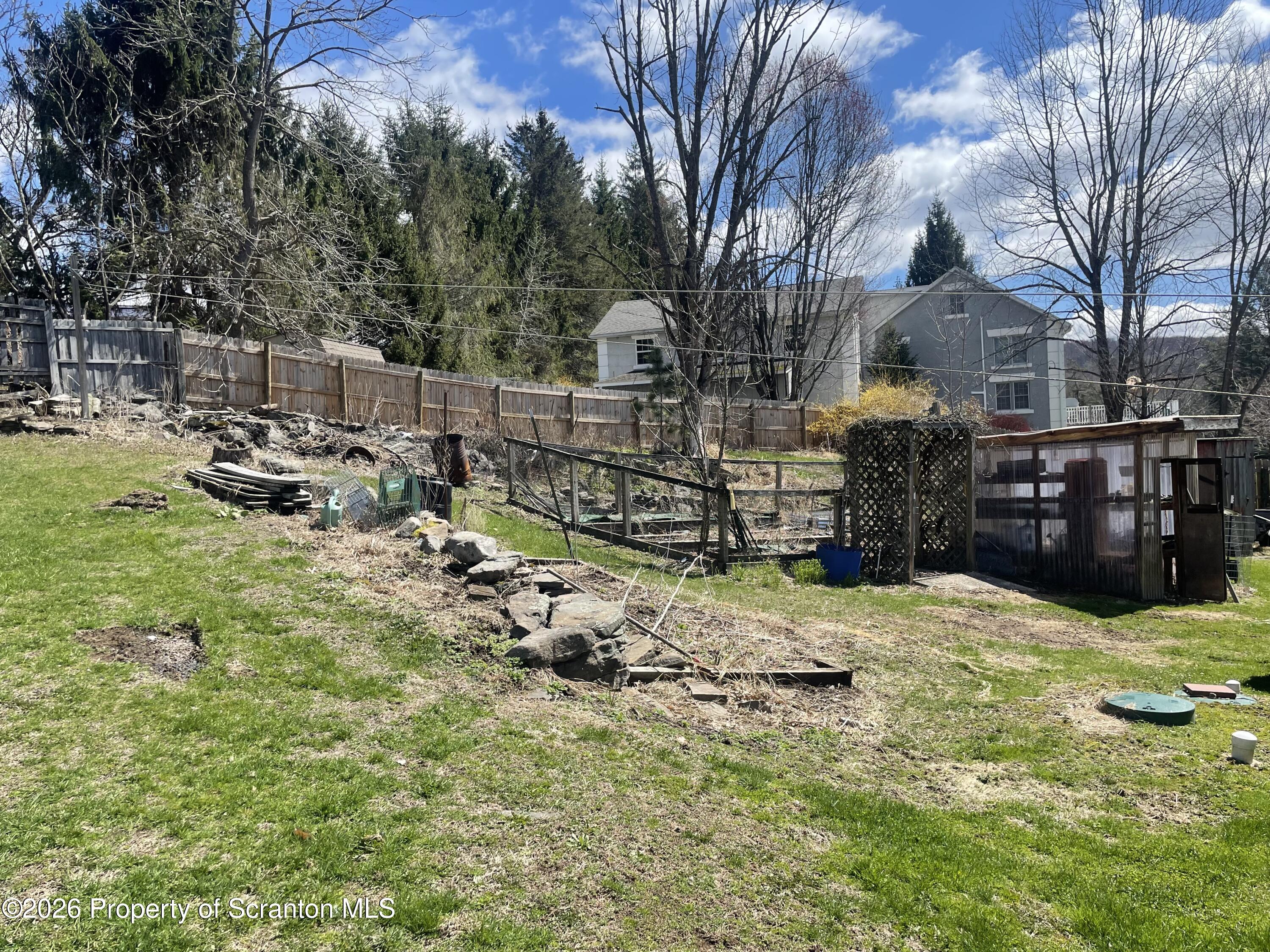 628 Gravity Hill Road Lake Ariel, PA 18436 - Photo 16 of 28 IMG_9856