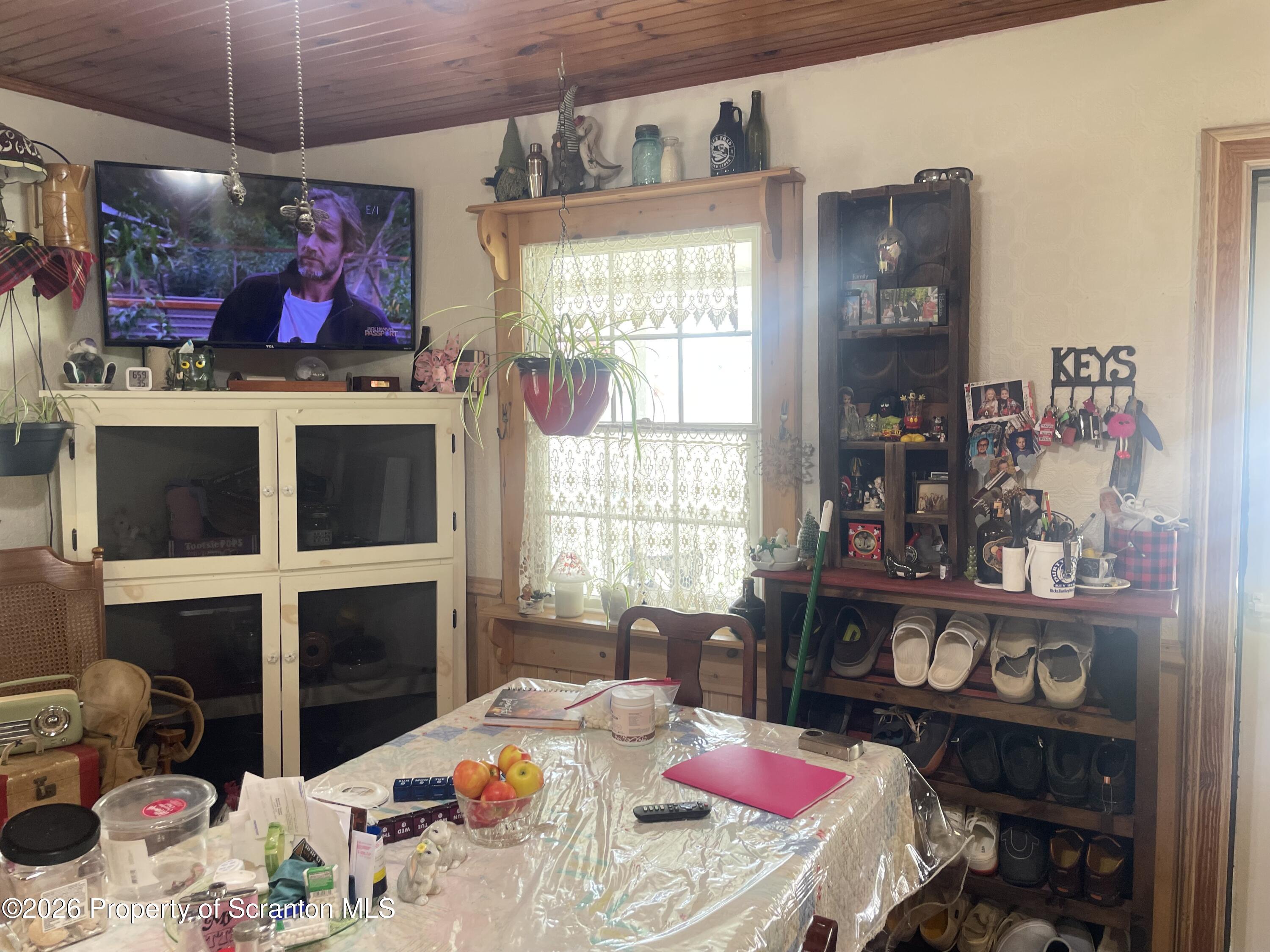 628 Gravity Hill Road Lake Ariel, PA 18436 - Photo 19 of 28 IMG_9854