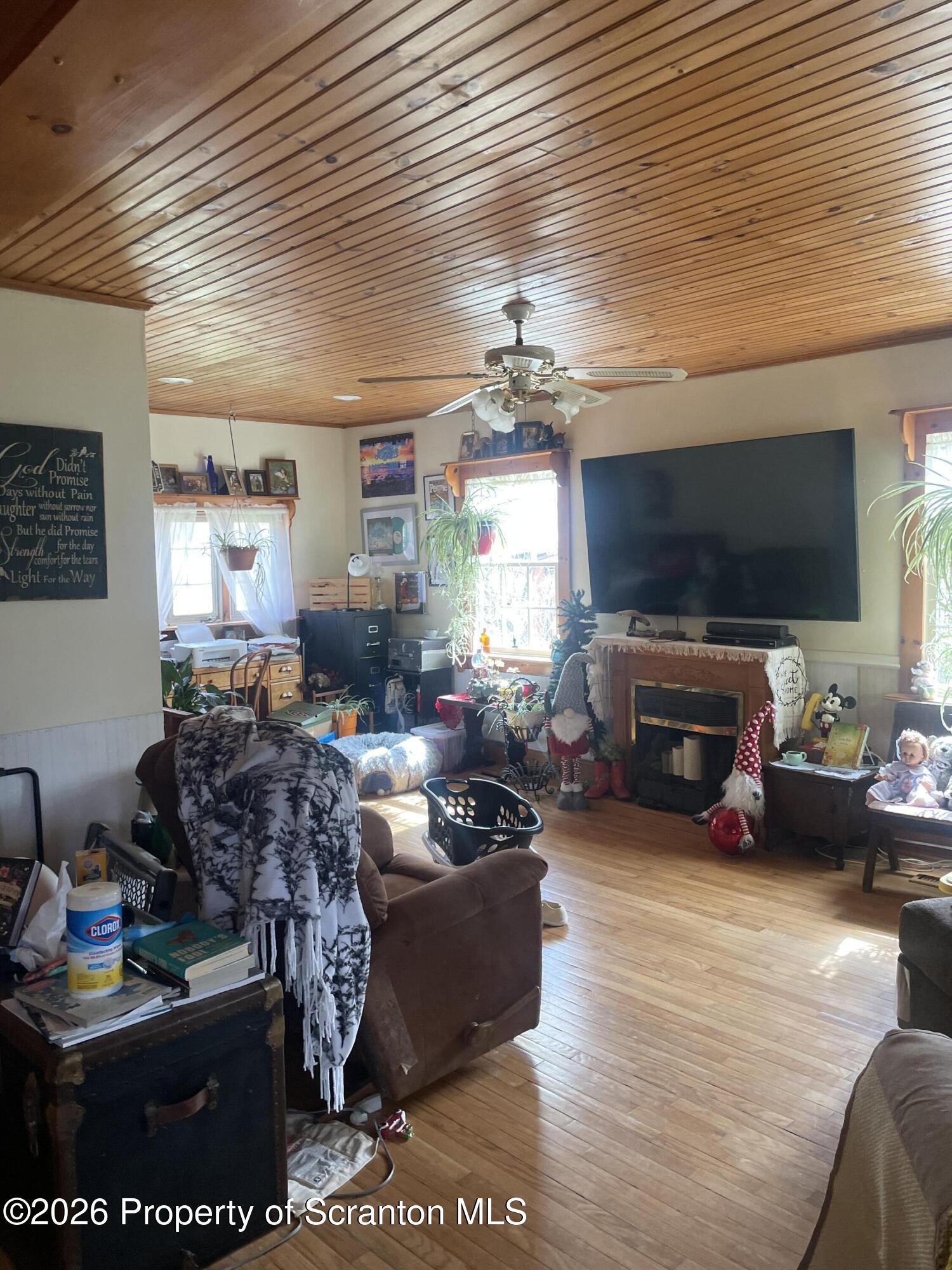 628 Gravity Hill Road Lake Ariel, PA 18436 - Photo 24 of 28 IMG_9848