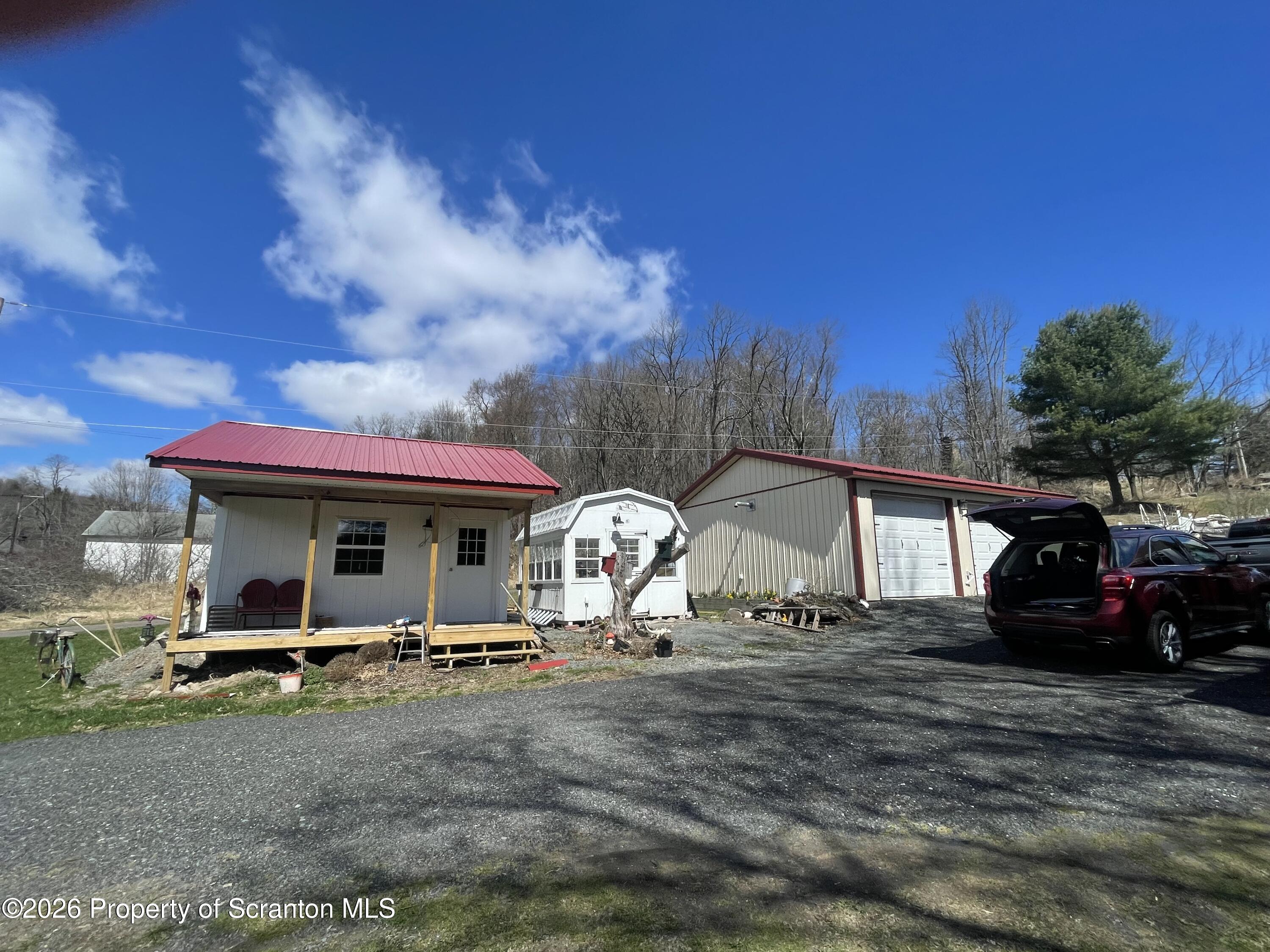 628 Gravity Hill Road Lake Ariel, PA 18436 - Photo 5 of 28 IMG_9871