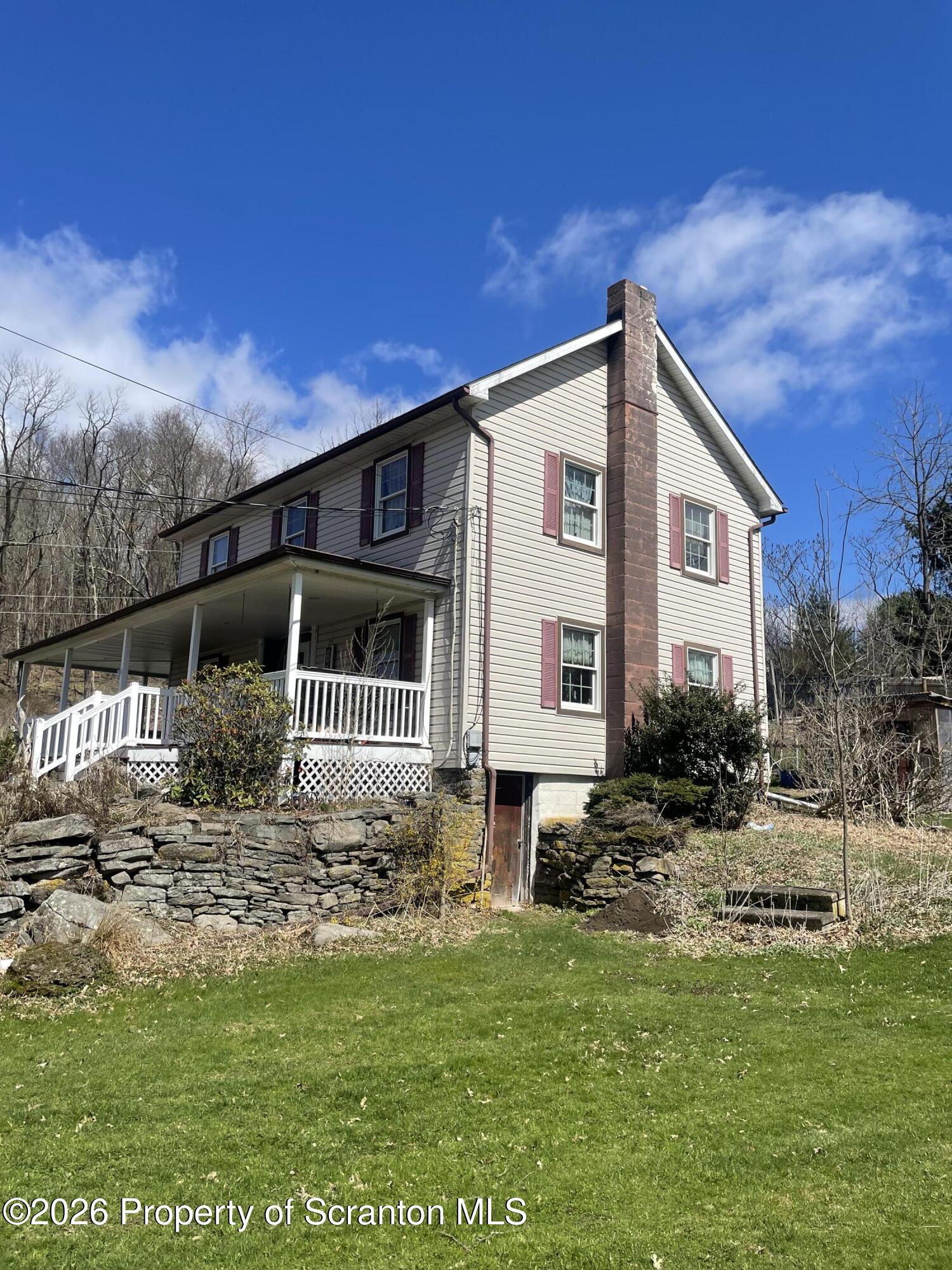 628 Gravity Hill Road Lake Ariel, PA 18436 - Photo 10 of 28 IMG_9862