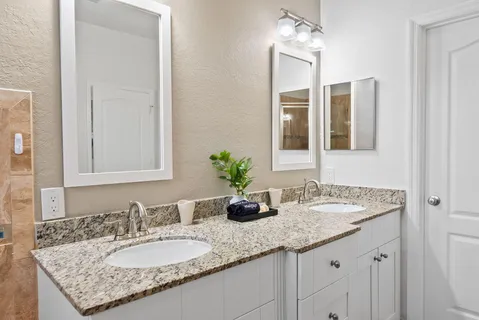 $925,000 | 1500 Southwest 20th Street, Fort Lauderdale, FL 33315