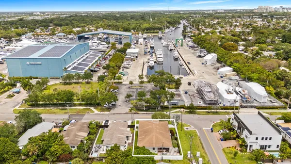$925,000 | 1500 Southwest 20th Street, Fort Lauderdale, FL 33315