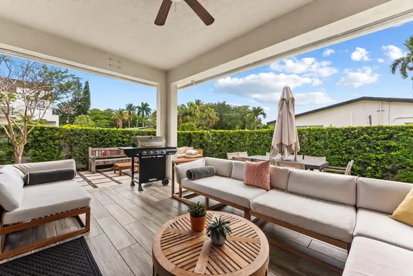 $925,000 | 1500 Southwest 20th Street, Fort Lauderdale, FL 33315