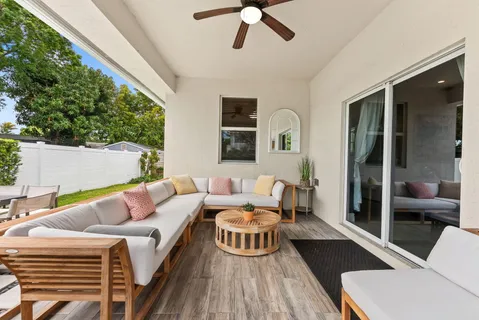 $925,000 | 1500 Southwest 20th Street, Fort Lauderdale, FL 33315