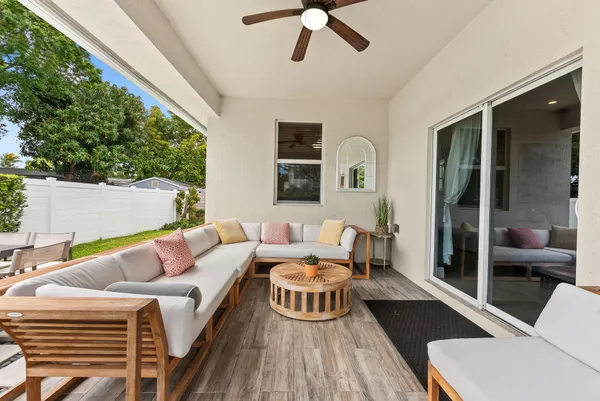 $925,000 | 1500 Southwest 20th Street, Fort Lauderdale, FL 33315