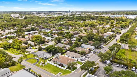 $925,000 | 1500 Southwest 20th Street, Fort Lauderdale, FL 33315