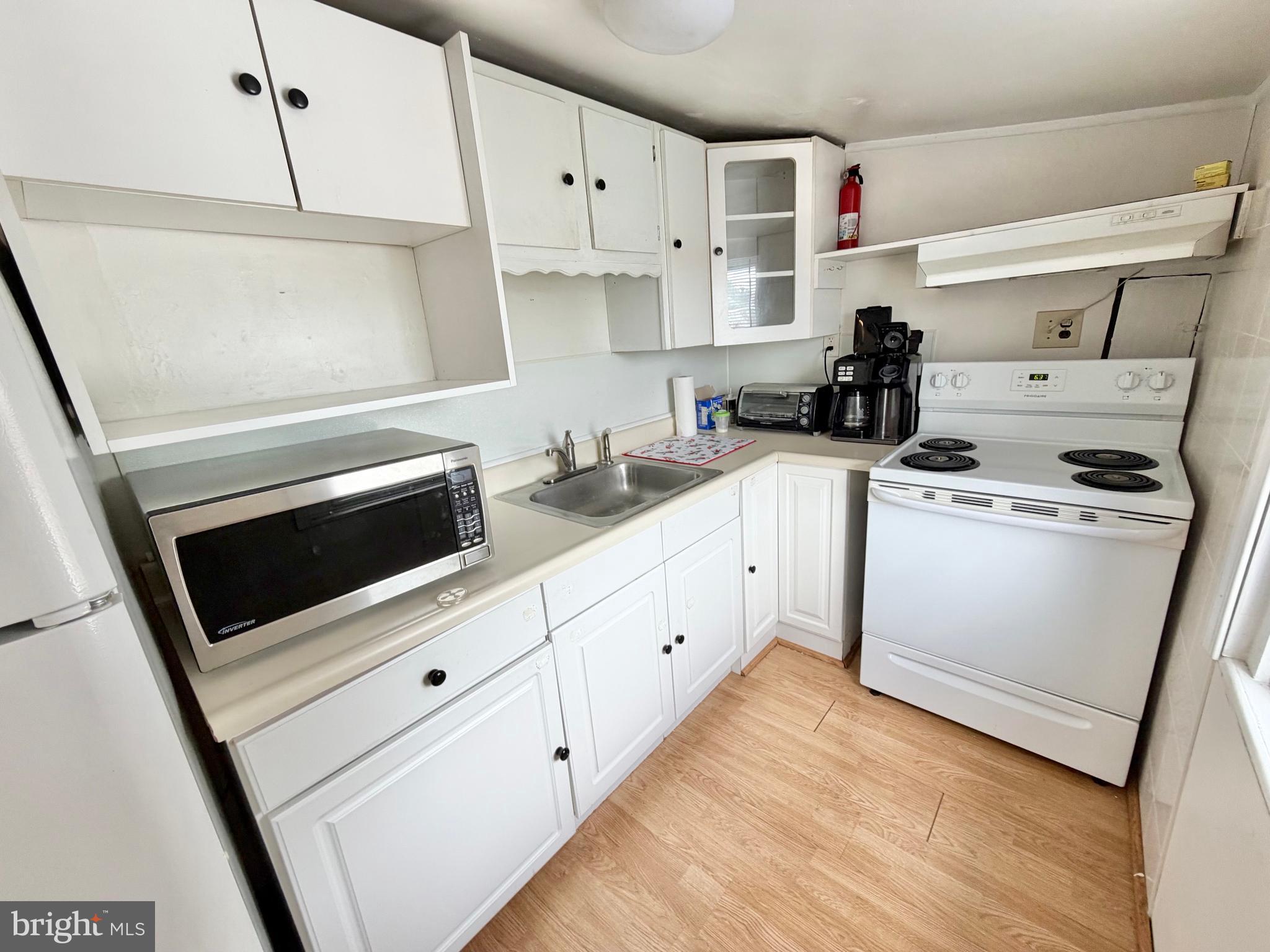 66 Hanover Street Pemberton, NJ 08068 - Photo 4 of 56 Second floor kitchen with plenty of cabinets