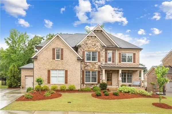 $910,000 | 735 Deer Holw Trace, Suwanee, GA 30024