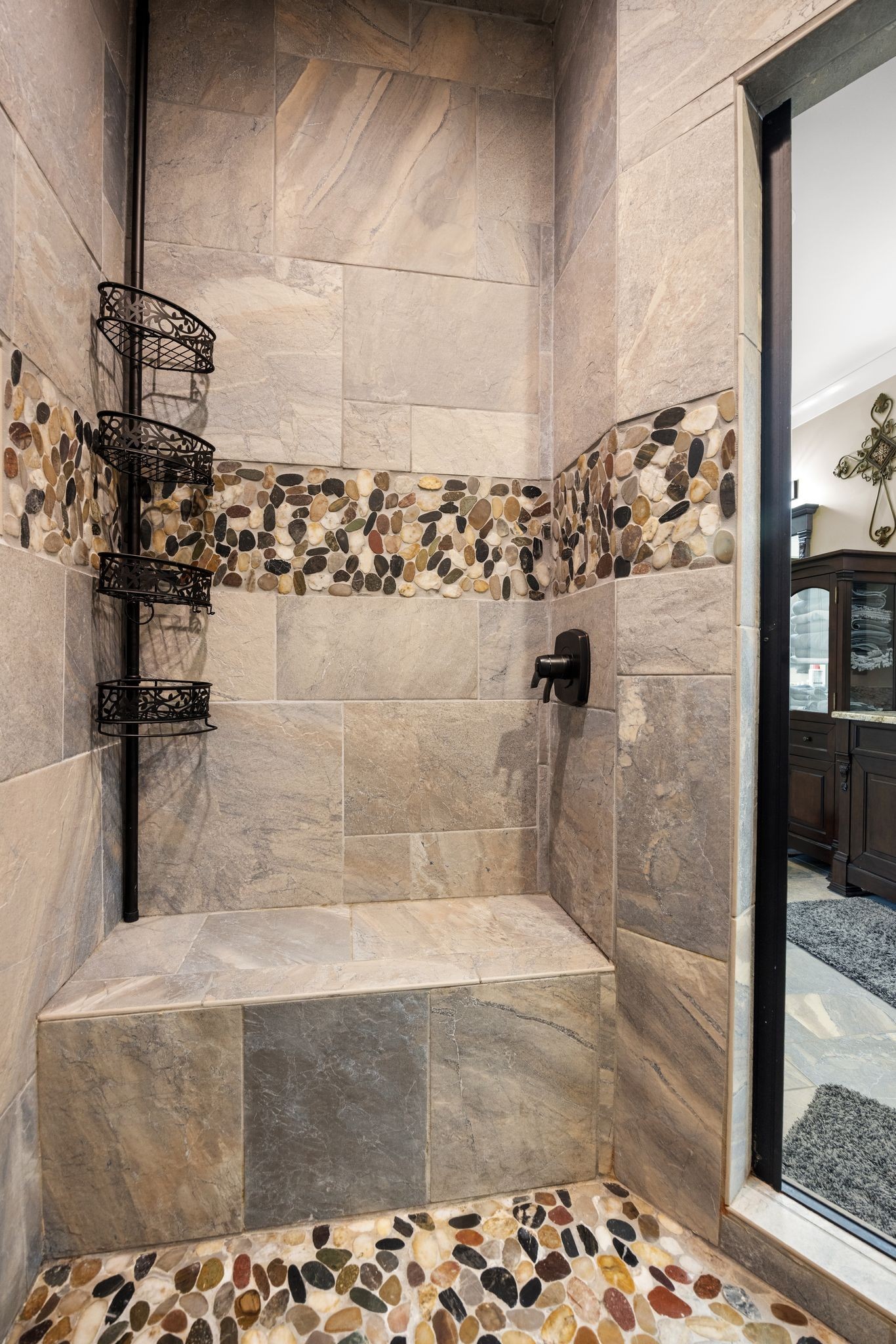 354 Mountain Farms Road Signal Mountain, TN 37377 - Photo 27 of 74 a view of bathroom