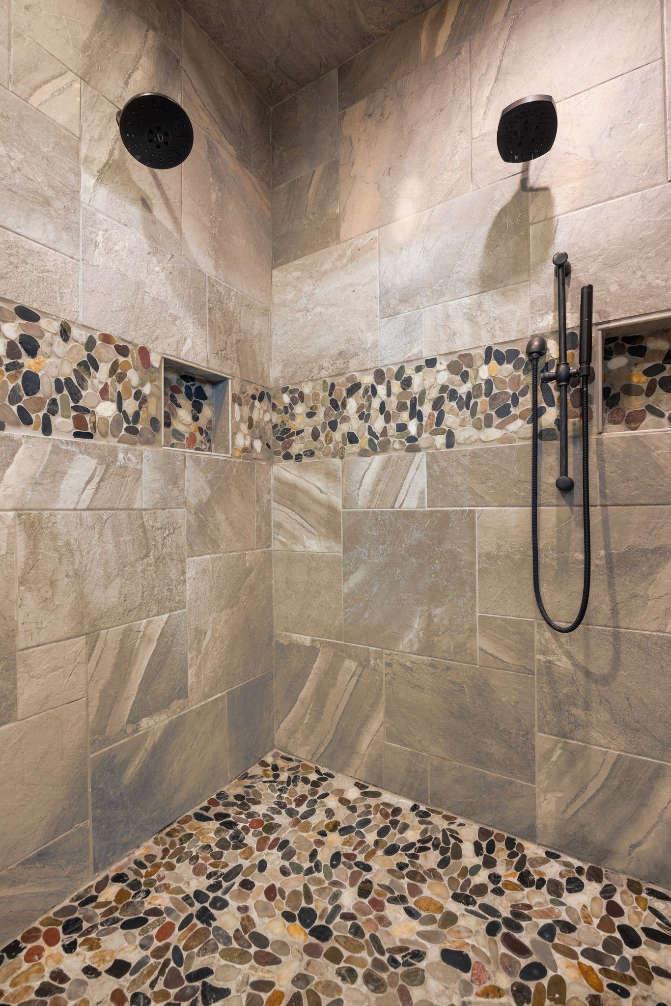 354 Mountain Farms Road Signal Mountain, TN 37377 - Photo 28 of 74 a bathroom with a shower