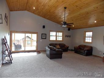 3560 Brown Road Brighton, IL 62012 - Photo 4 of 24
