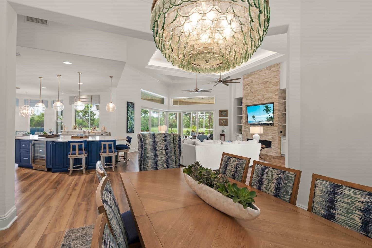 2385 Wulfert Road Sanibel, FL 33957 - Photo 5 of 48 Gallery Image 5