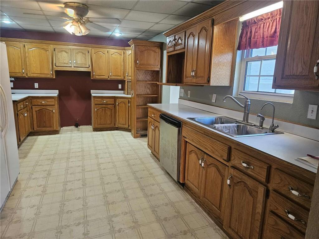 16003 East Katy Track Road Nevada, MO 64772 - Photo 8 of 27