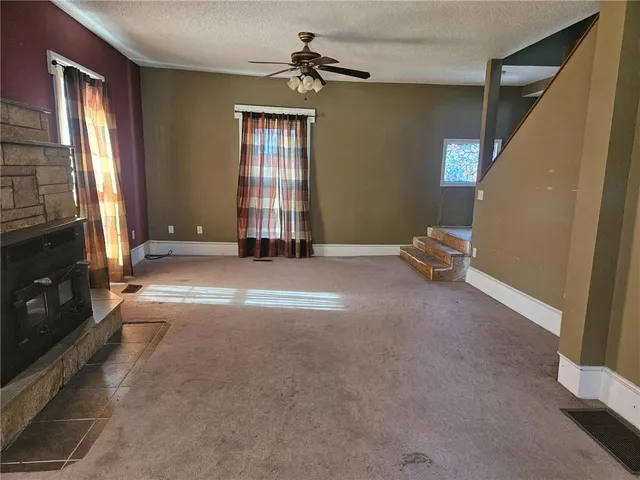 $375,000 | 16003 East Katy Track Road, Nevada, MO 64772